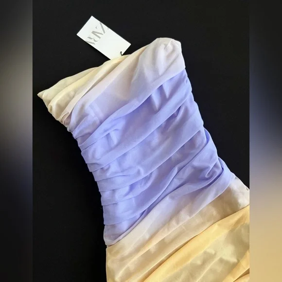 Elegant Strapless Gradient Dress - Picture 9 of 11